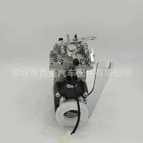 洋马4TNE92柴油发动机燃油喷射泵104642-7580 129917-51410燃油泵