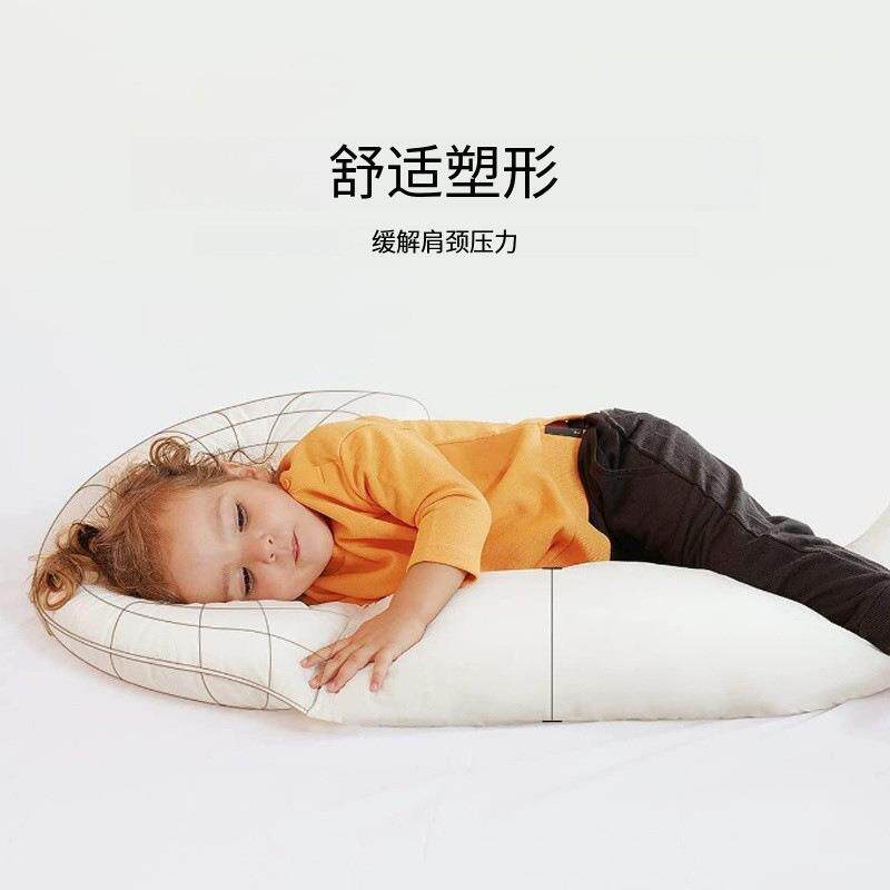 儿童枕头抗菌纯棉月亮枕母婴儿a类哄睡神器宝宝安抚搂睡抱枕2-6岁