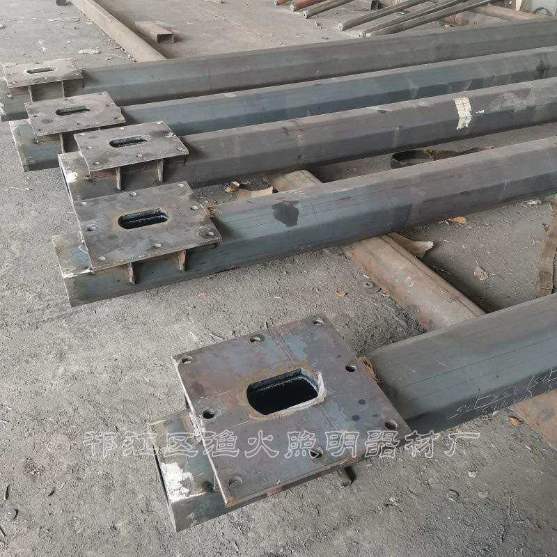 八棱杆是什么意思？热浸镀锌八棱杆又是怎么回事？八棱杆厂家解答