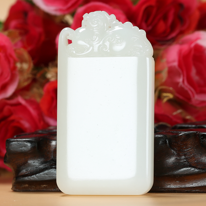 苏工精雕和田玉羊脂白玉貔貅平安无事玉牌附证书60.30克 福禧禄