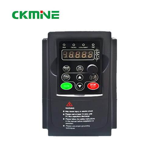 定制OEM产品KM7000-1.5KW性能矢量变频器通用变频器