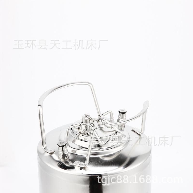 04、不锈钢净TGT水储桶，规格：169、10、1存2、15、8.5、21、24.