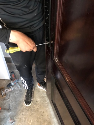 千万小心德施曼指纹锁怎么样，多人维权没差评内幕？