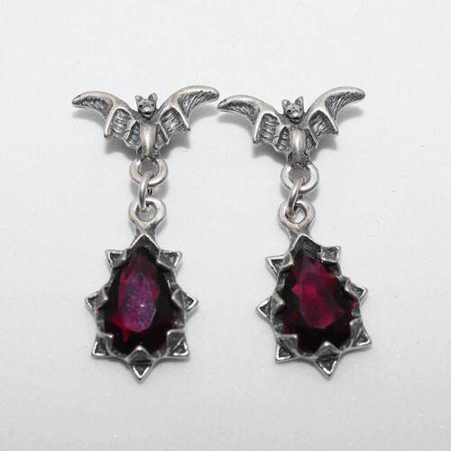 Fashion Personality Gothic Dark Night Bat Zircon Earrings Me