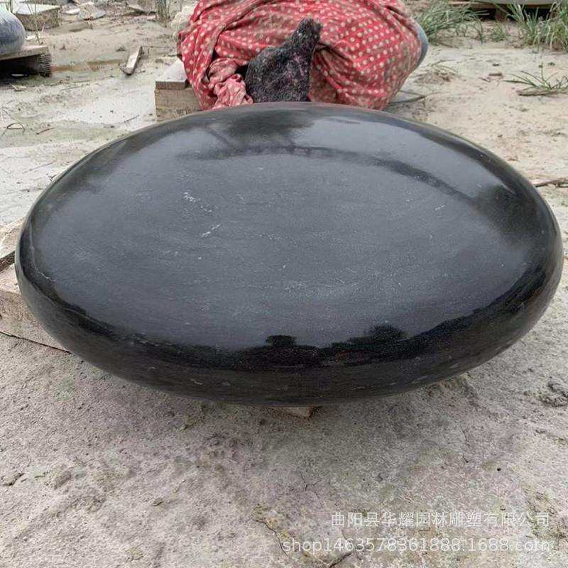 石雕汉白玉黑白棋子青石围棋子花岗岩五子棋石头幼儿园户外雕塑