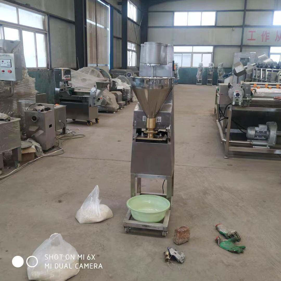 自动肉丸成型机撒尿牛肉丸子机器圆子成型设备丸子机现货