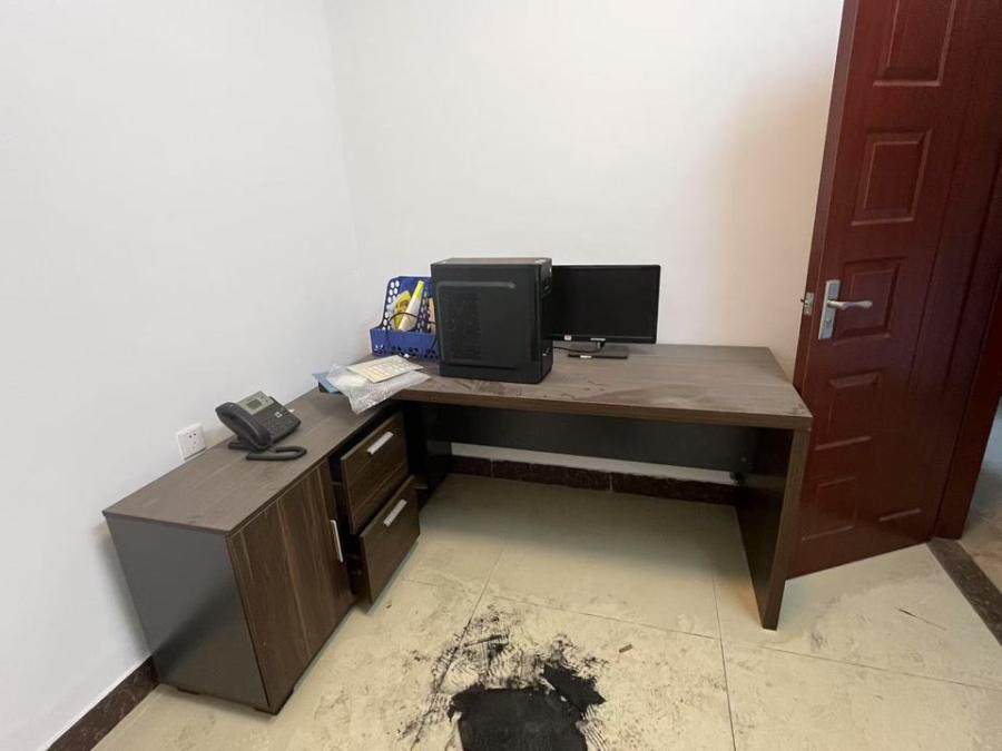 2月14日佛山某公司名下实物资产（办公桌椅及电子用品）一批网络拍卖公告