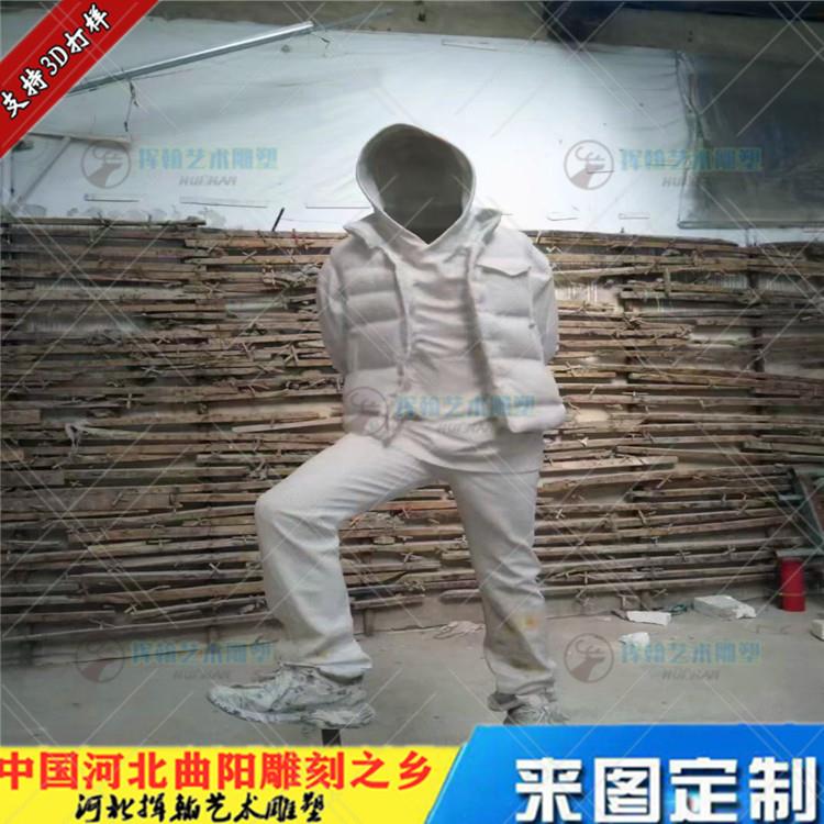 广场时尚人物创意玻璃钢抽象雕塑购物商场入口面具人面部镂空装饰
