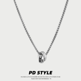 pdstyle黑白克洛花字母双环项链，轻奢小众ins高级感男女生毛衣链潮