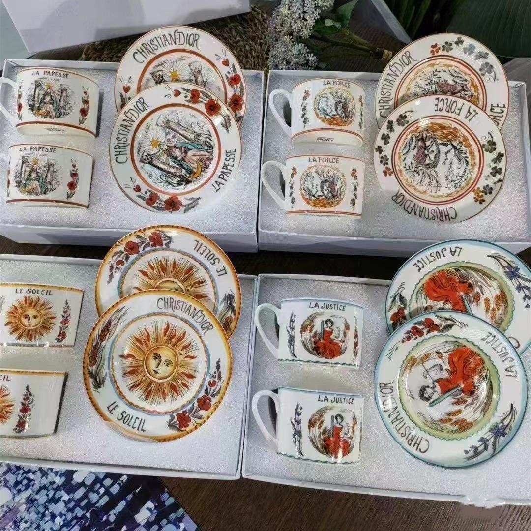 出口欧式骨瓷咖啡杯碟家用轻奢陶瓷下午茶杯办公水杯礼品套装