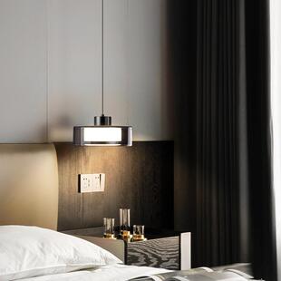 2023新款意式极简感轻奢房间卧室主卧床头吊线长线玻璃小吊灯