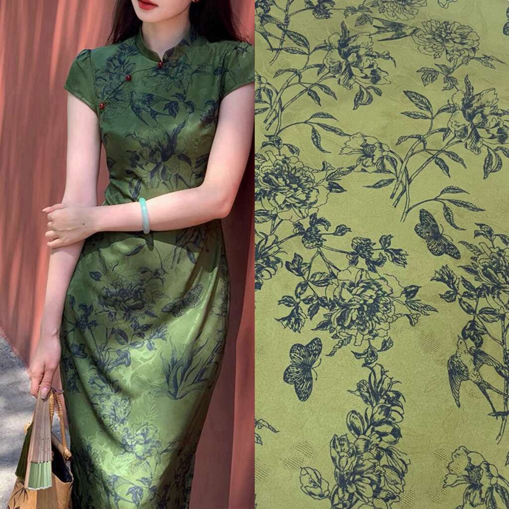 绿色蝶与玫瑰缎面提花仿红云纱双面印花布料新中式布料