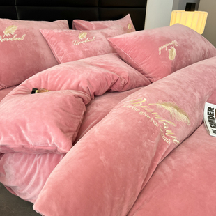 四件套冬季 纯色简约加厚牛奶绒刺绣床单床笠款 保暖法莱珊瑚绒被套