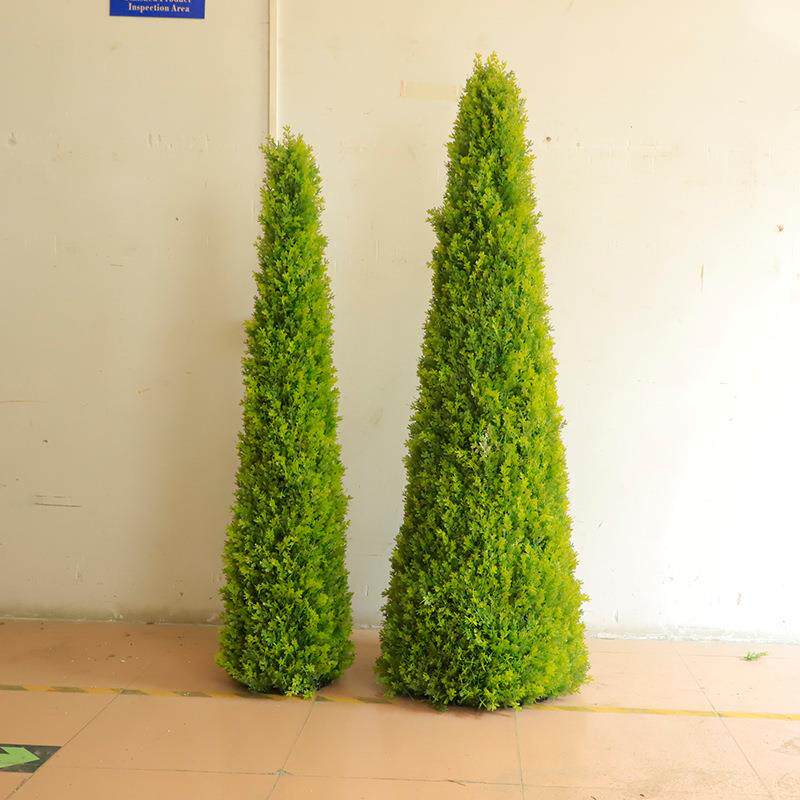 仿真锥形树 室内外新型柱状松树酒店家居假植物造景落地绿植摆件