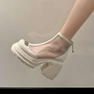厚底马丁靴女夏季新款网纱镂空透气单鞋小个子增高10cm粗跟短靴子