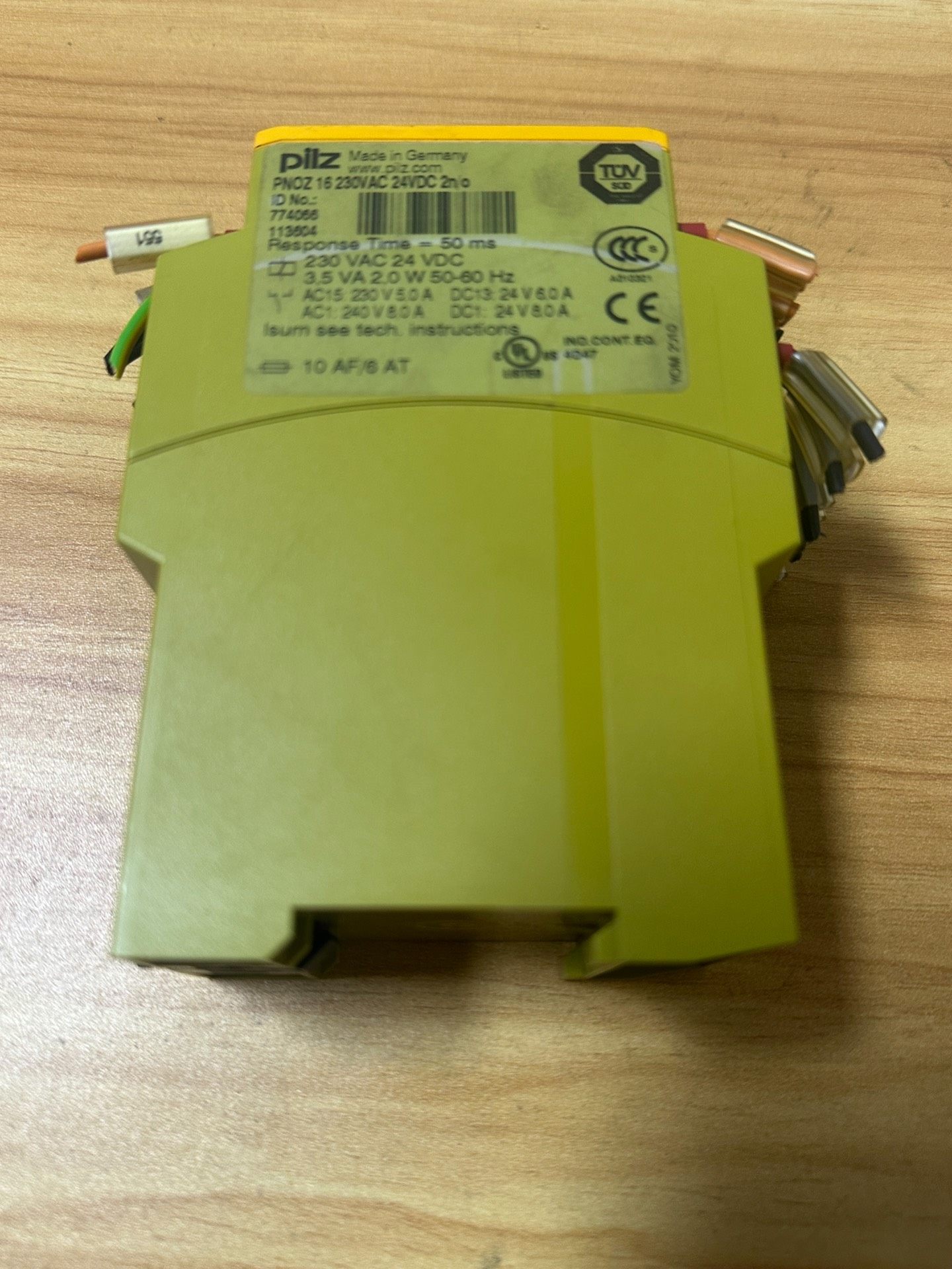 pilz皮尔兹安全继电器774066