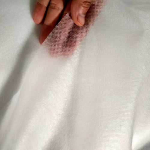 果树防寒无纺布柑橘防霜冻蔬菜保温防寒水稻育秧覆盖苗床铺基底布