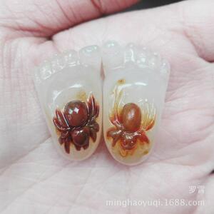 大量黄龙玉天然俏色黄龙玉知足常乐吊坠玉脚丫挂坠情侣挂件