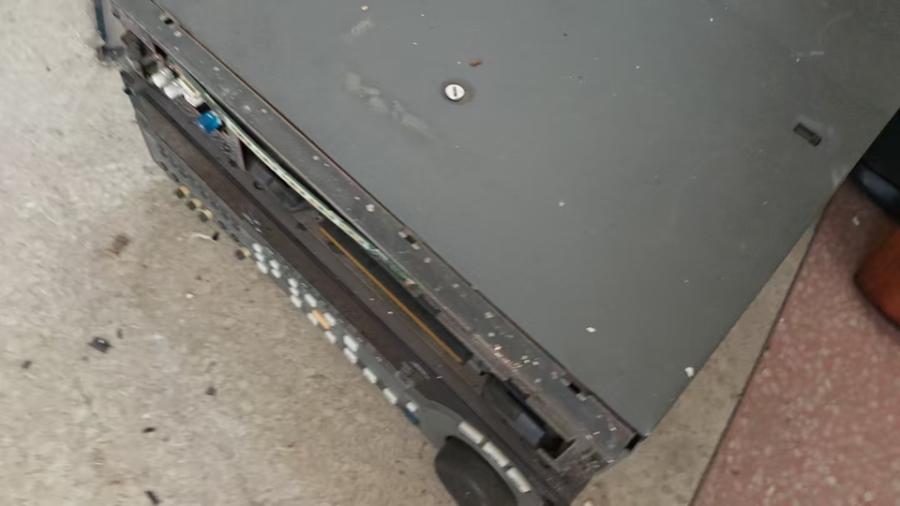 11月18日北京【京械5433】单位淘汰报废处置sony编辑机一台，重四十斤左右网络拍卖公告