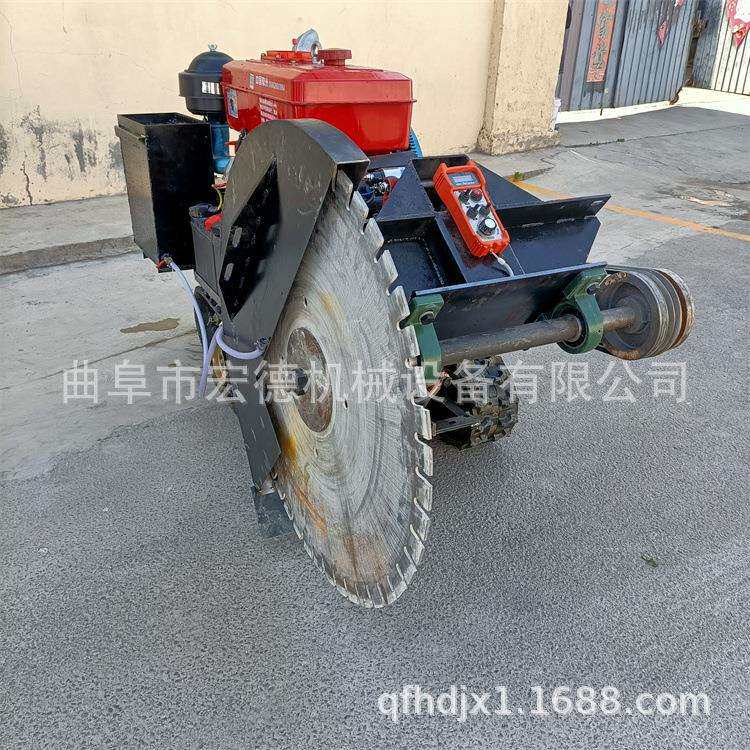双锯片柴油马路切割机液压升降水泥路切地机遥控式切缝机