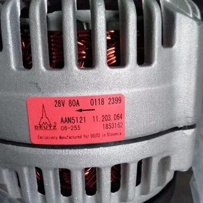 适用沃尔沃遍达TAD750VE发电机01183191发电机01182399发电机24V