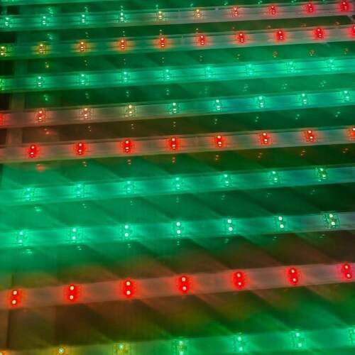 广告背景屏LED动画彩色宣传屏LED透明网格屏钢丝绳卷帘屏户外