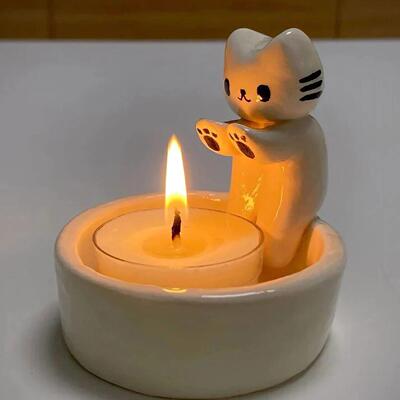 Kitten Candle Holder Cute Cat Candlestick Creative Aromather