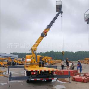 外墙装修三用高空作业车 20米吊运一体车图片 蓝牌高空随车吊型号