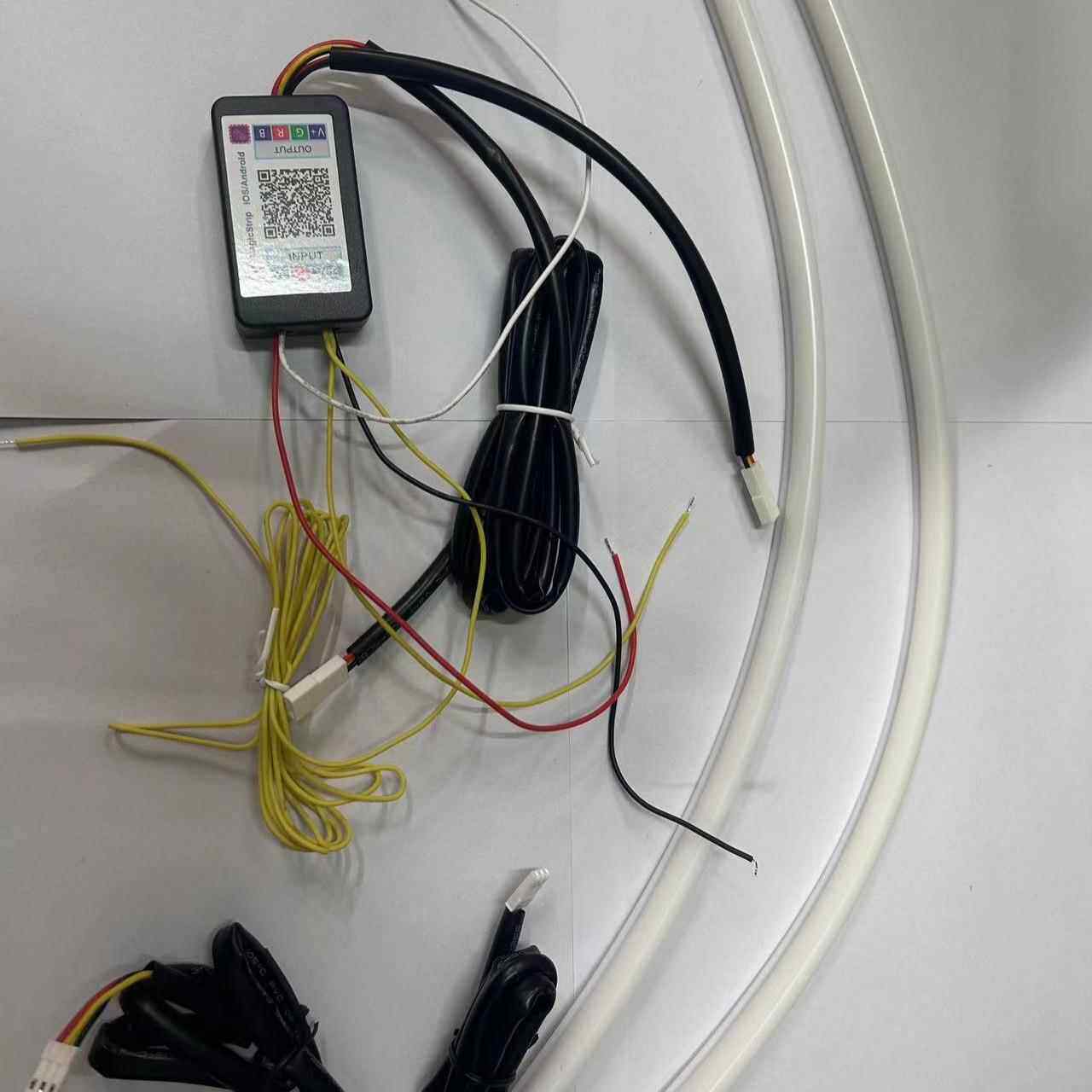 汽车内置启动扫描LED导光幻彩软灯条日行灯 APP控制RGB多模式流光