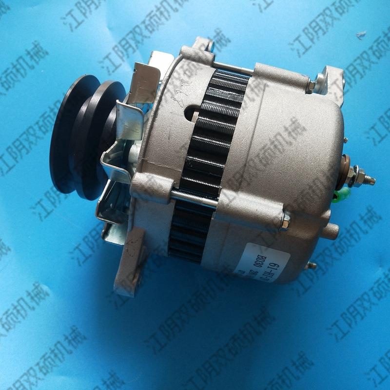 合力杭叉柳现TCM台励福尼桑叉车发电机3代4578T吨TD2发电工4机