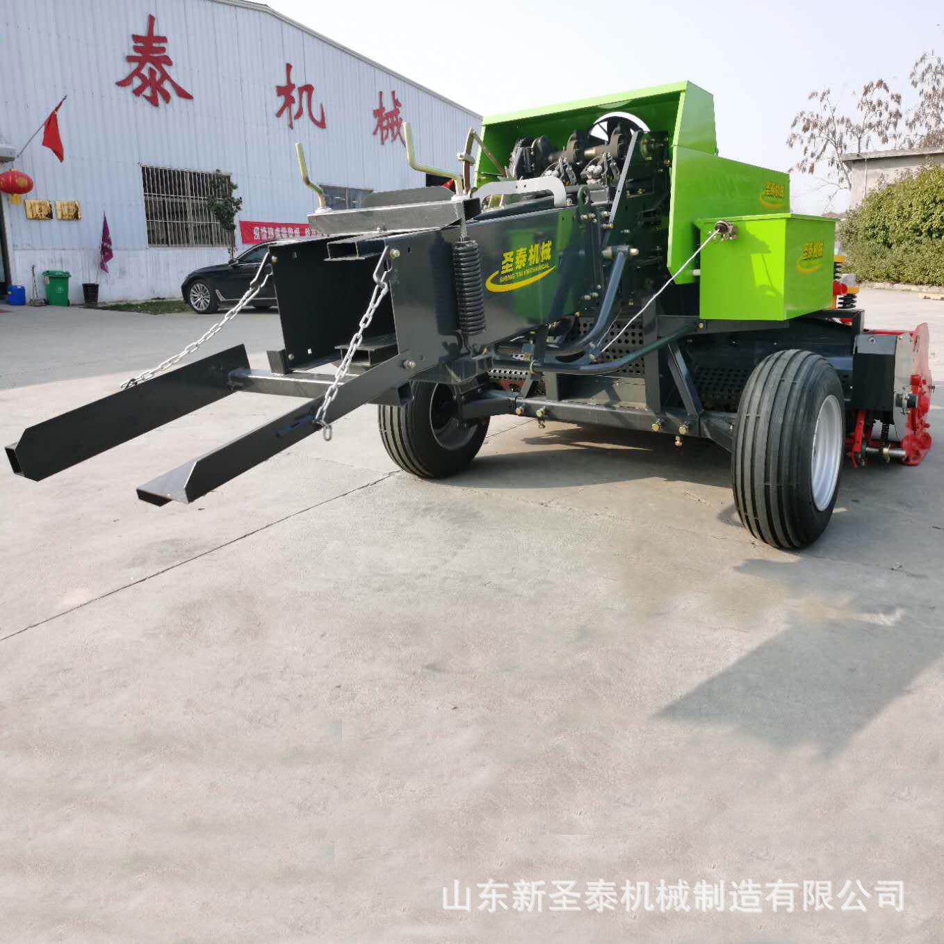 麦秸稻草捡拾打捆机农补设备自动牵引式秸秆捡拾打捆机方草捆机