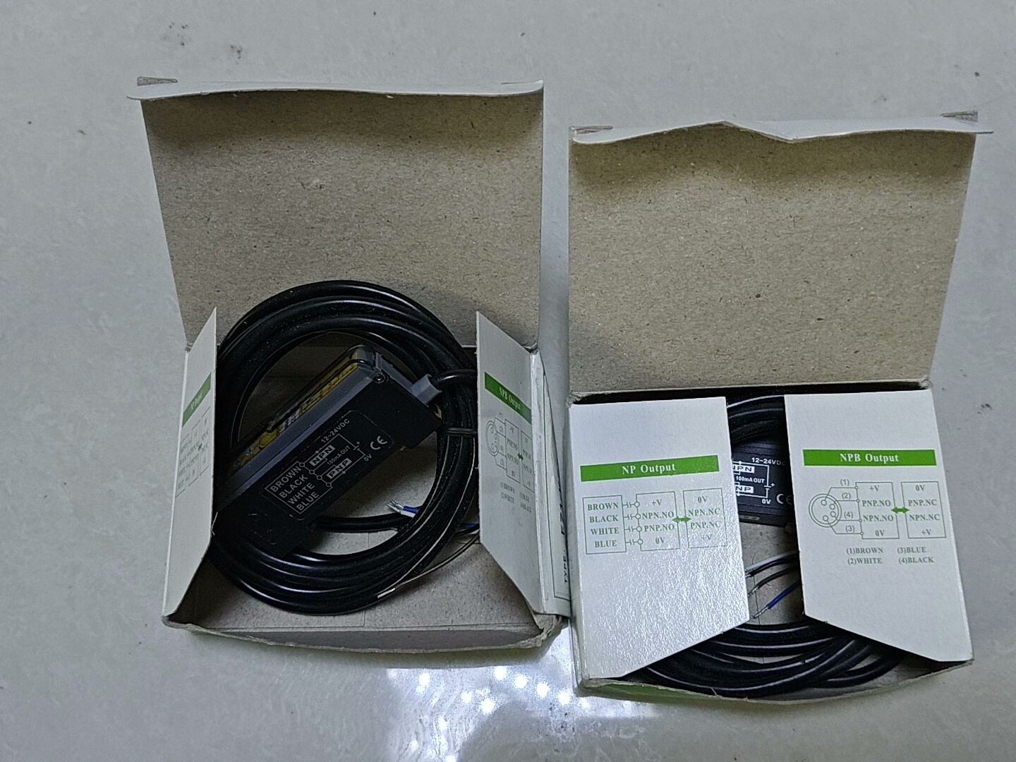 RIKO力科光纤放大器FZ1-KP2，全新未使用，两个，成色