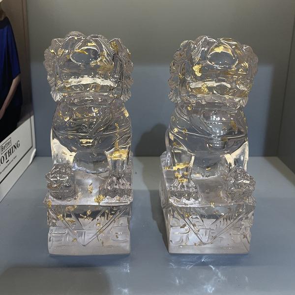 中式金箔狮子摆件样板房售楼处桌面书架造景用透明树脂狮子饰品