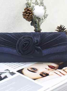 潮牌韩版新款媛手拿包链条褶皱花朵女士晚宴包礼服包单肩包斜挎