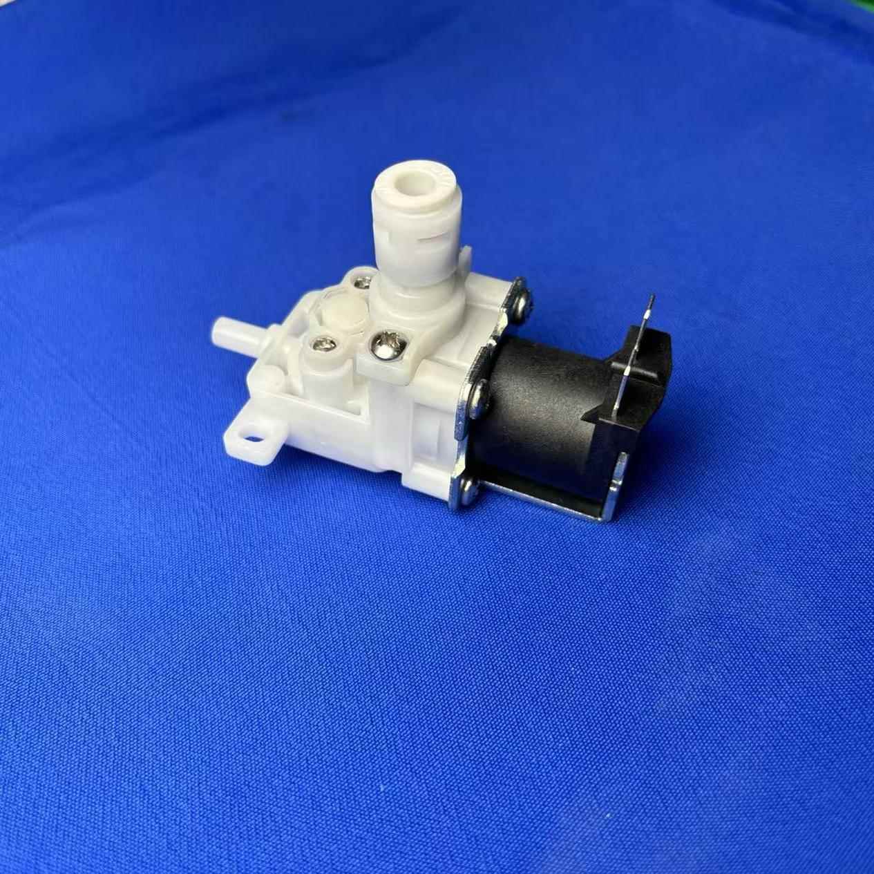 智能马桶配件进水电磁阀坐便器减压阀12V恒压阀清洗进水控制阀