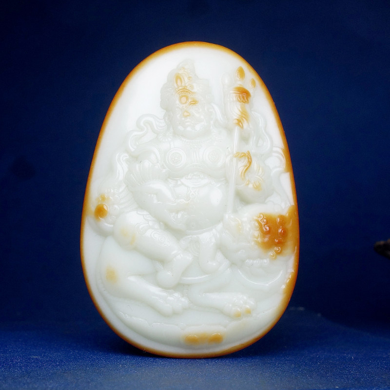 家财万贯新疆和田玉白玉籽料红沁皮苏工精雕大黑天把件134.10g
