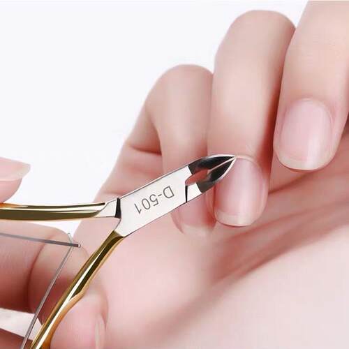 Cuticle Nipper Scissors Manicure Nail Clipper Dead Skin Tool
