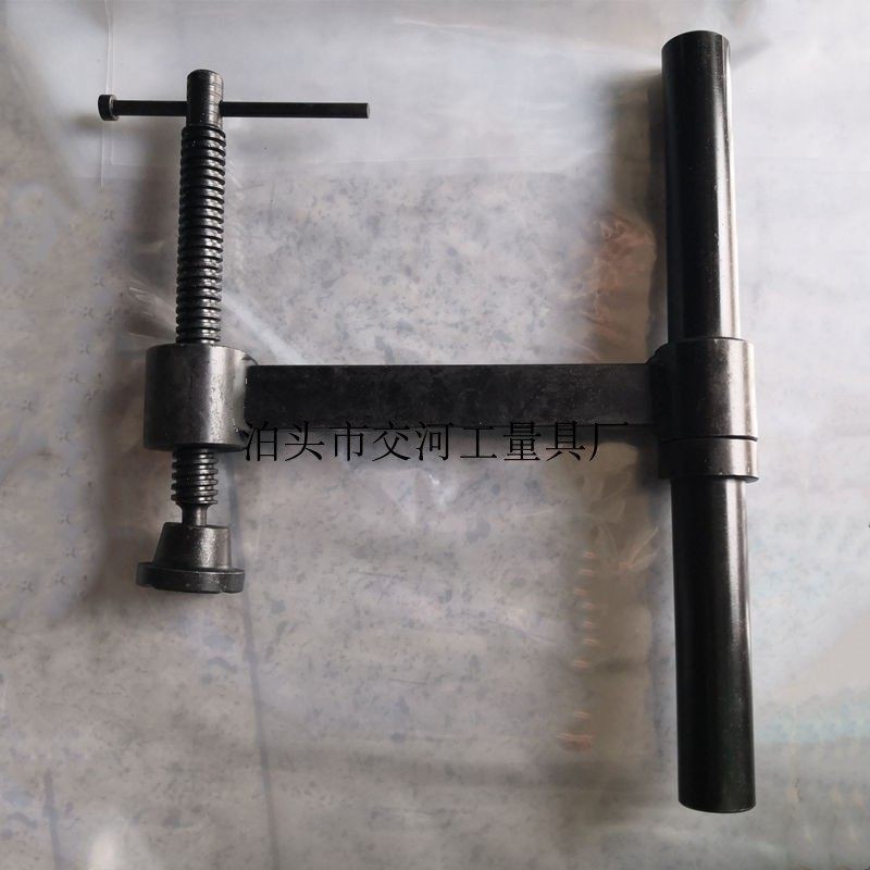 D28孔螺旋压紧器焊接平台固定夹具柔性工装夹持装置180度块夹工具