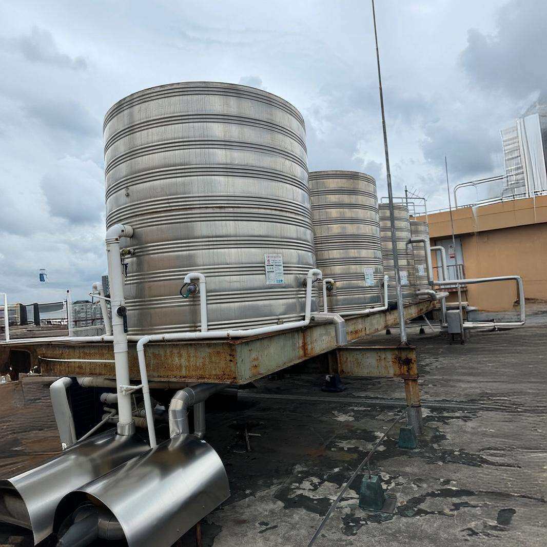 太阳能集热水箱 圆柱形不锈钢水箱 立式储罐屋顶保温防冻厂家
