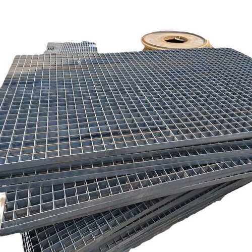 供应热镀锌钢格栅 马道洗车房下水道重型防滑防水热镀锌钢格栅