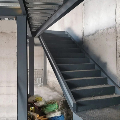 上海钢结构搭建厂房钢结构楼梯定制阁楼隔层loft公寓玻璃雨棚加固
