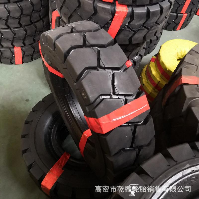厂家现货叉车轮胎8.25-25工程轮胎 耐磨防扎实心轮胎 工程胎