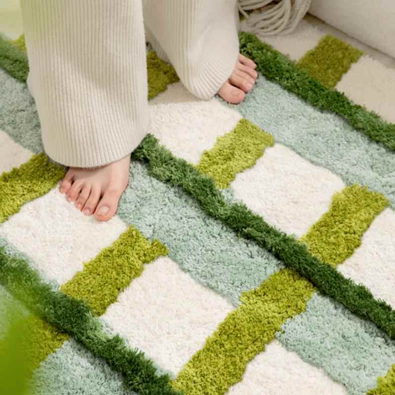 卧室长条加厚绿色苔藓毛绒地毯 现代简约可手洗化纤地垫出租屋适