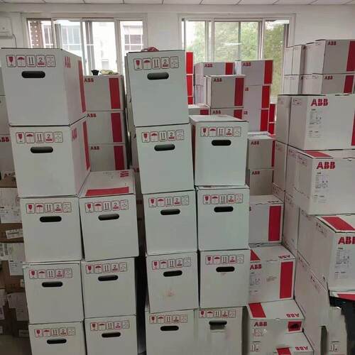 原厂全新现货低价库存XT4N 250 LSI R250 FF 3P(27)