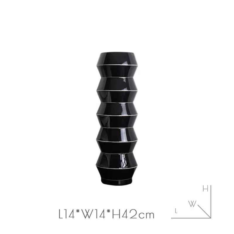 现代黑白插花售楼部样板房饰品陶瓷器软条纹北欧装花瓶潮州茶几花
