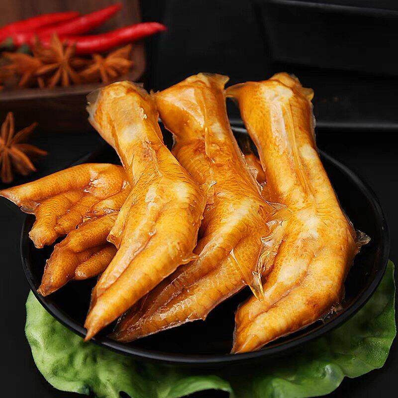 现货亿家馨酱香鸡爪子32g香辣原味即食网红小零食泡卤凤爪鸡脚小