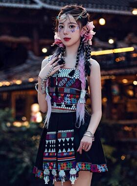 哈尼族服装女小个子苗族服装新款服成人少数民族吊带云南民族套装
