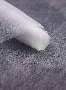 9g超薄无纺开布裁床白透胶PVC料隔层白布料色超薄布明10g无纺布面