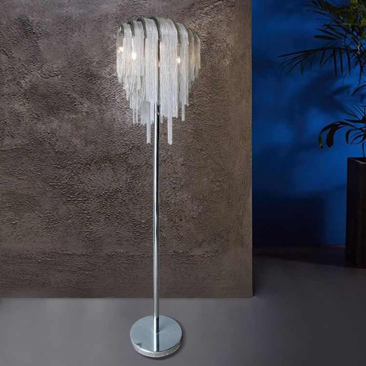 后现代轻奢落地灯意式客厅卧室床头创意灯流苏网红酒店别墅落地灯