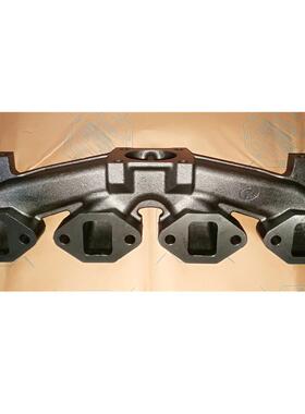 PC60-7康明斯B3.3发动机排气支管6204-11-5110